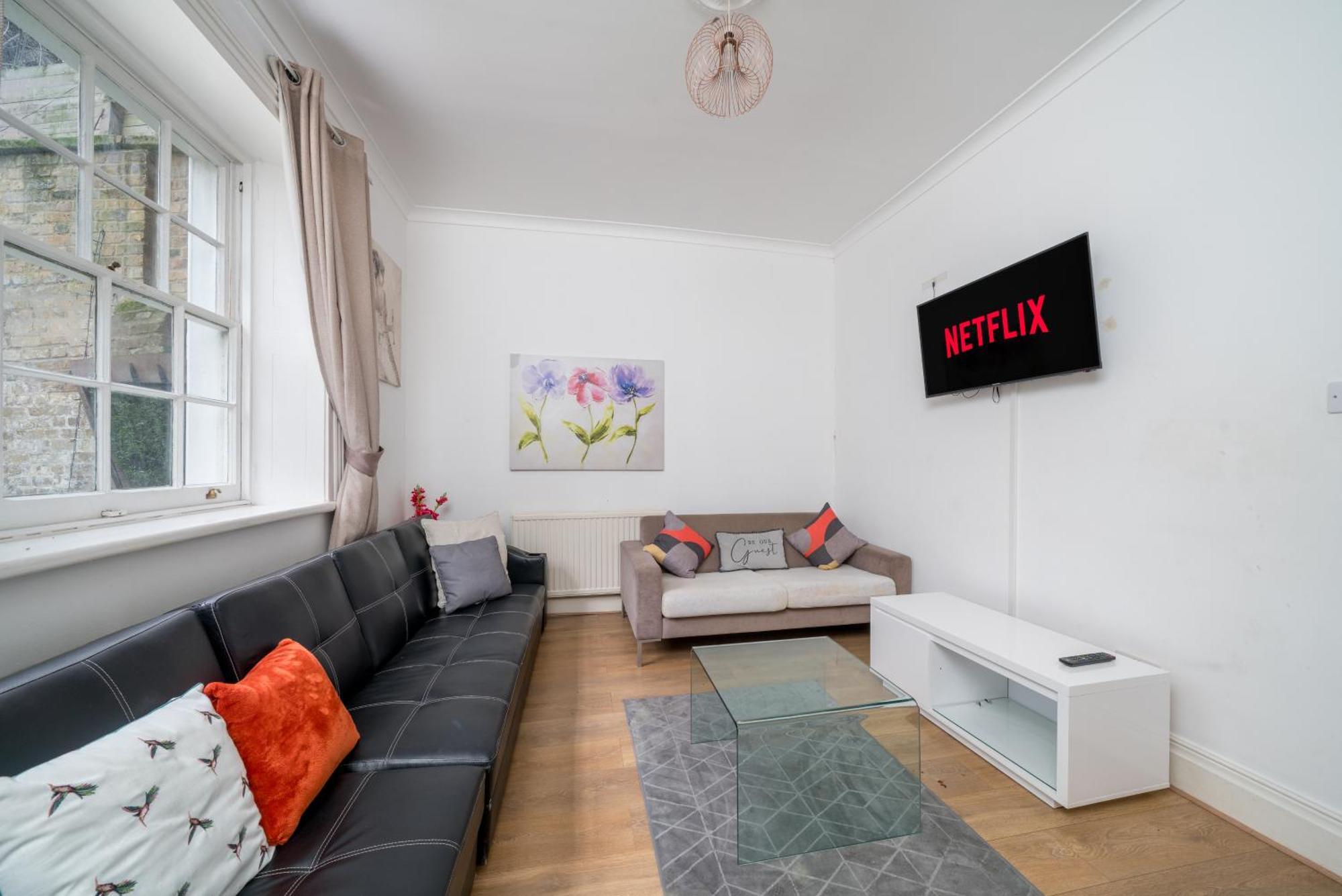 Space And Comfort, 5 Mins Walk To Tube Station, Shops Easy Access To Excel, O2 Arena And Airport, Free Parking Apartamento