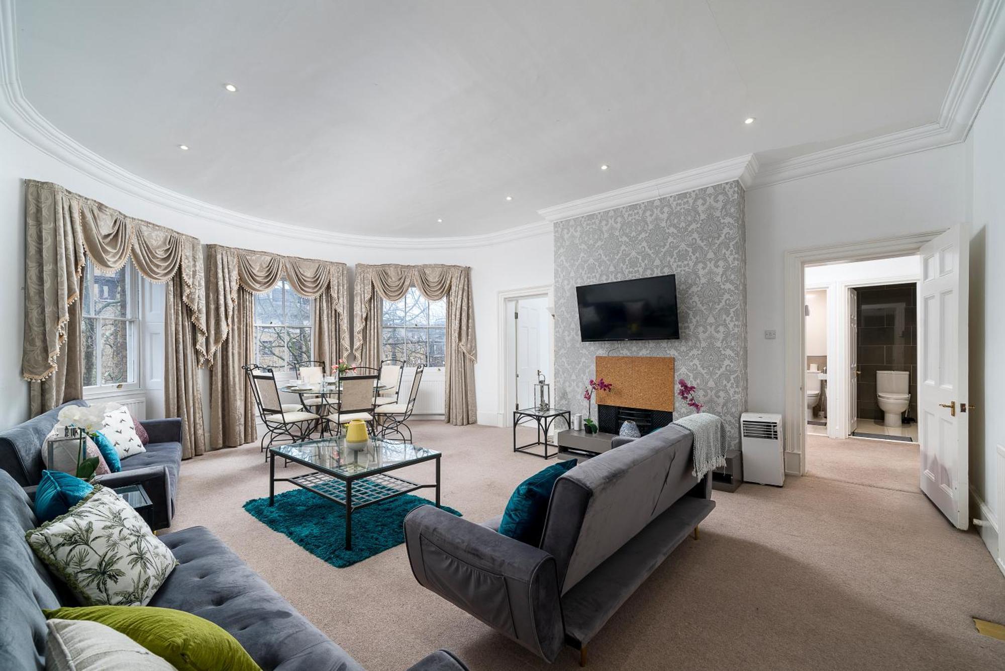 Space And Comfort, 5 Mins Walk To Tube Station, Shops Easy Access To Excel, O2 Arena And Airport, Free Parking * Londres
